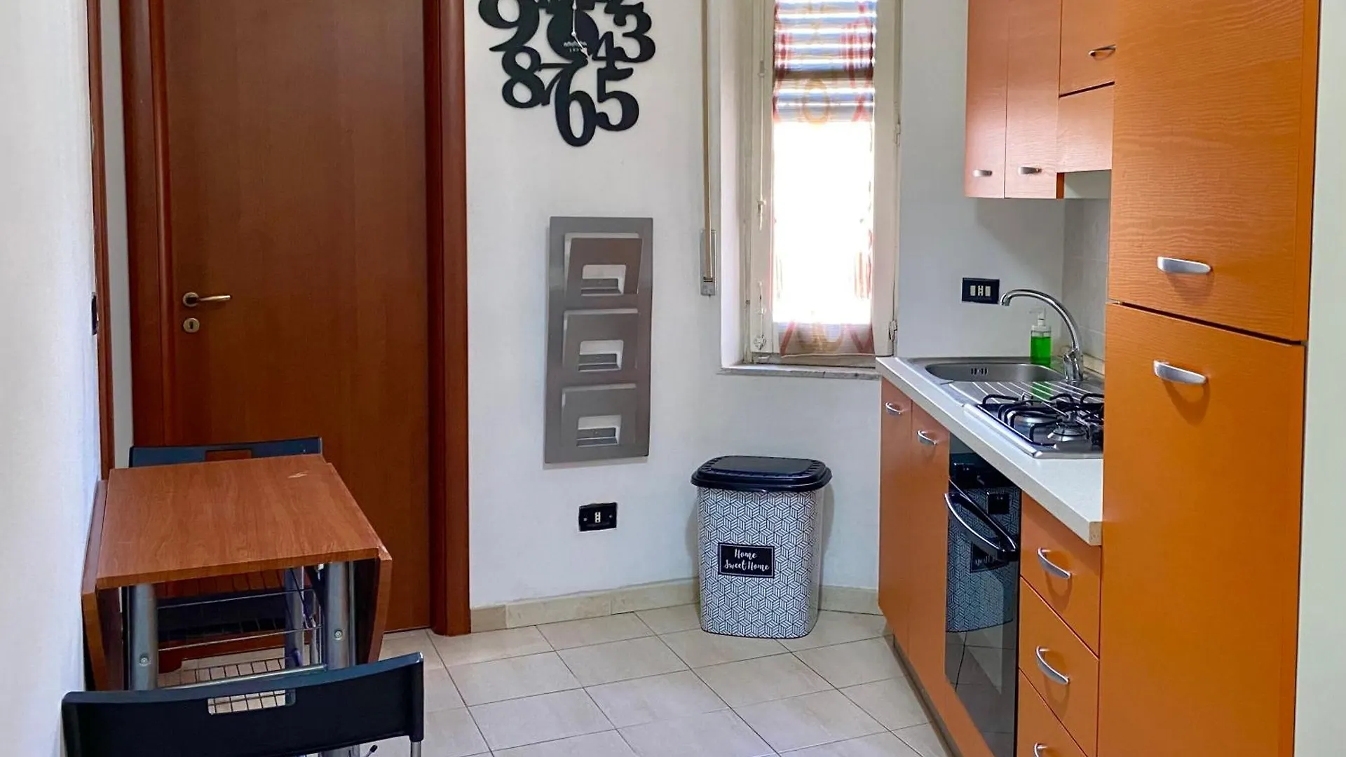 شقة Perni Home باليرمو إيطاليا